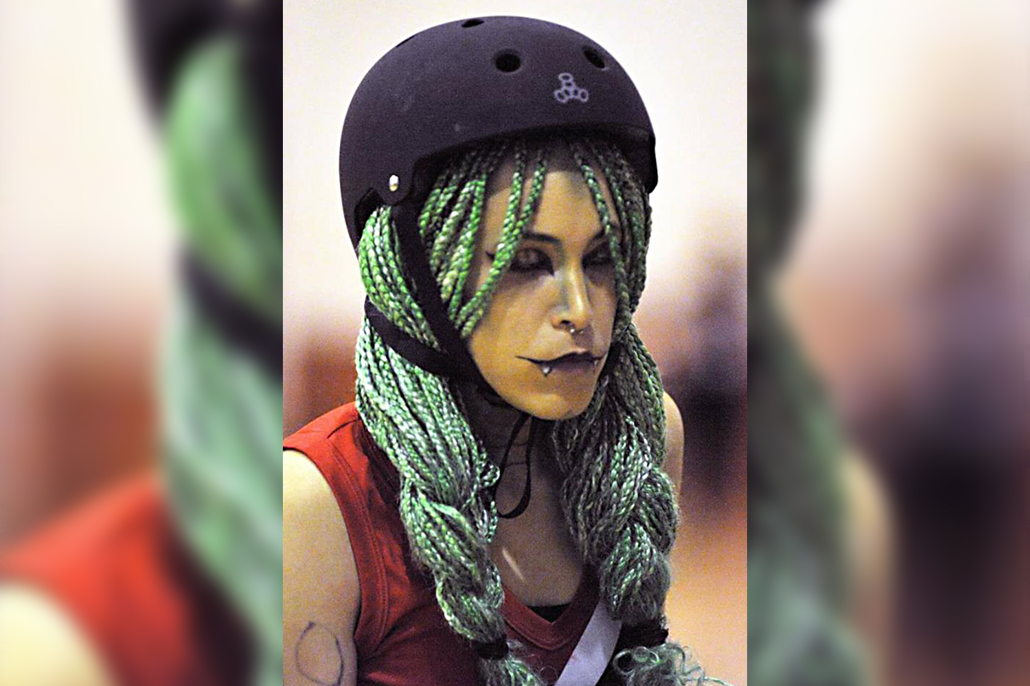 Roller derby makeup: beautiful & scary